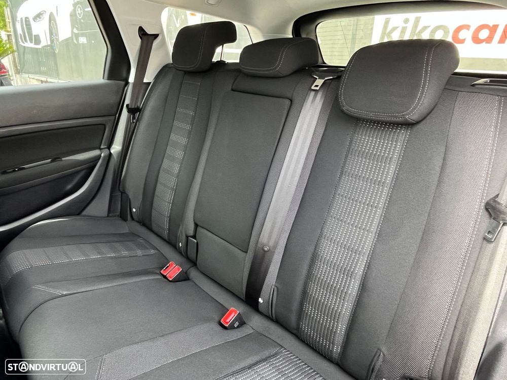 Peugeot 308 SW 1.2 PureTech Allure - 43