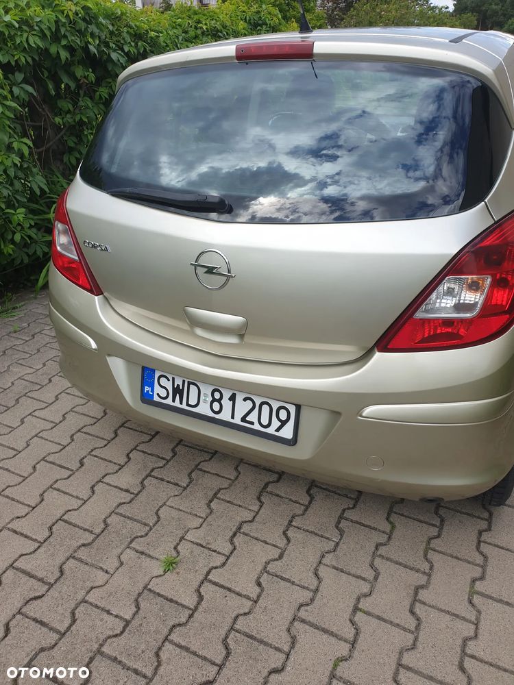 Opel Corsa 1.2 16V Enjoy - 6