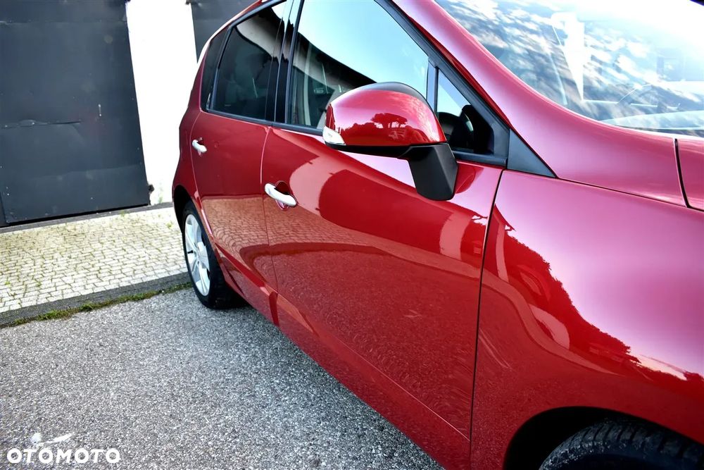 Renault Scenic 2.0 16V Privilege CVT - 6