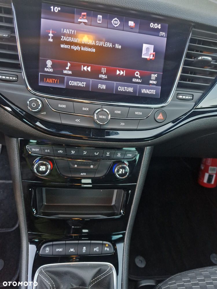 Opel Astra 1.4 T Dynamic S&S - 18