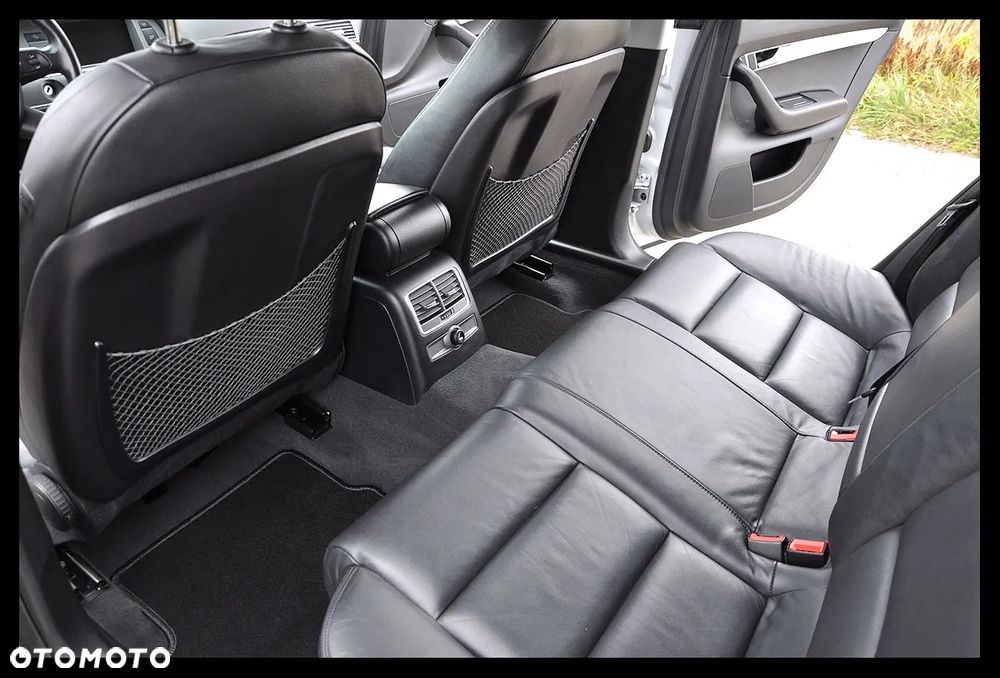 Audi A6 Limousine 2.4 - 26