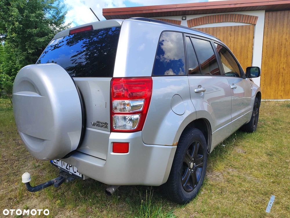 Suzuki Grand Vitara - 5