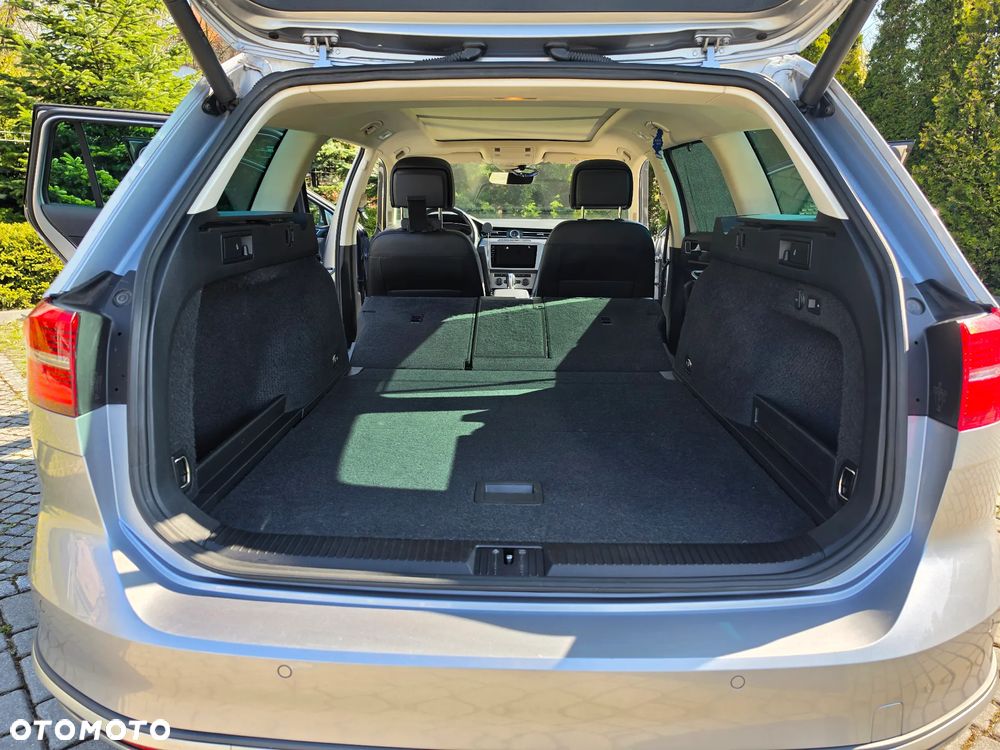 Volkswagen Passat Alltrack 2.0 TDI SCR 4Mot DSG7 - 19
