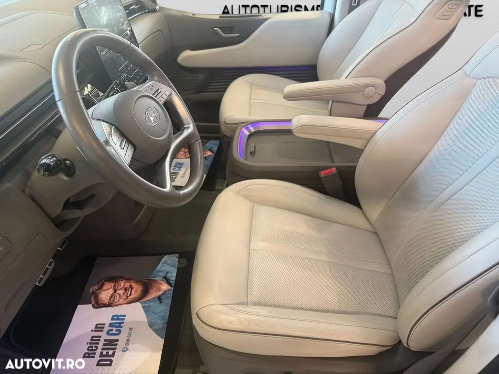 Hyundai Staria 2.2 CRDi Allrad Signature - 10