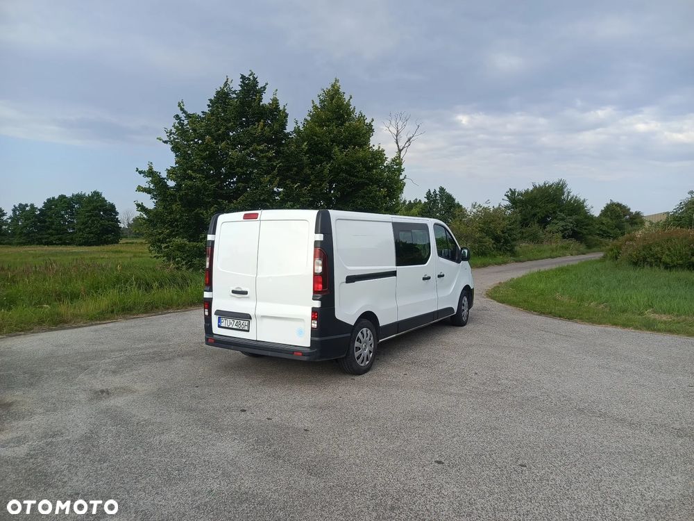 Renault Trafic 2.0 dCi - 6