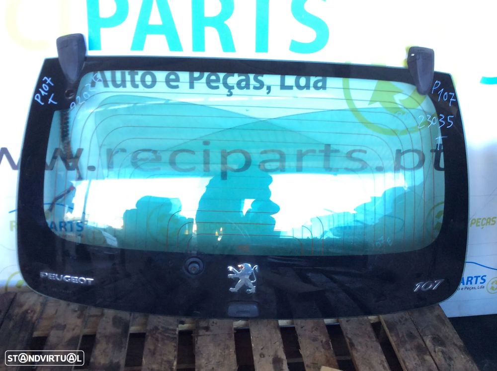 Vidro da mala Peugeot 107 - 1