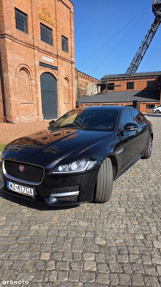 Jaguar XF 2.0 i4D R-Sport - 5