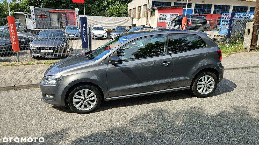 Volkswagen Polo - 2