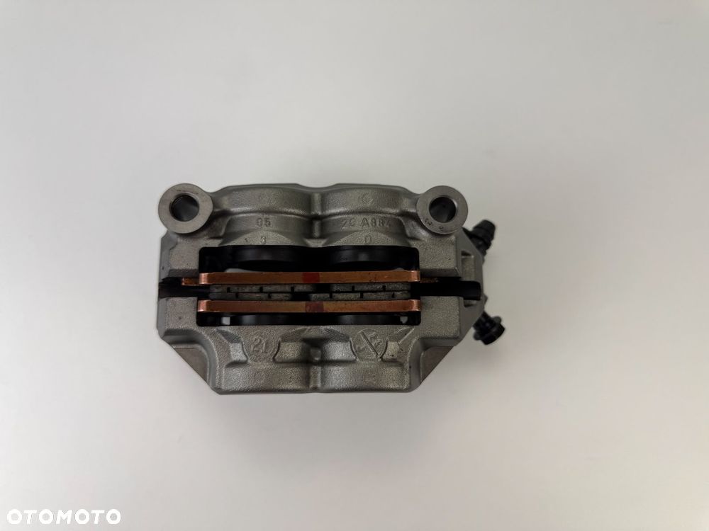 Zacisk hamulcowy przedni prawy Triumph Street Triple 765 RS 2022- - 15