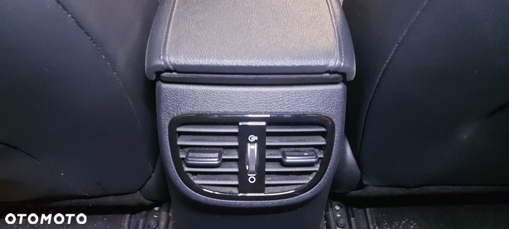 Kia Ceed - 24