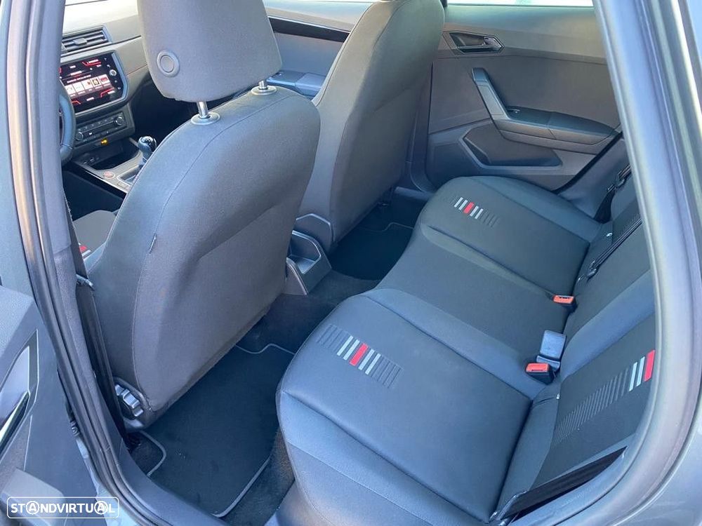 SEAT Arona 1.0 TSI FR - 9