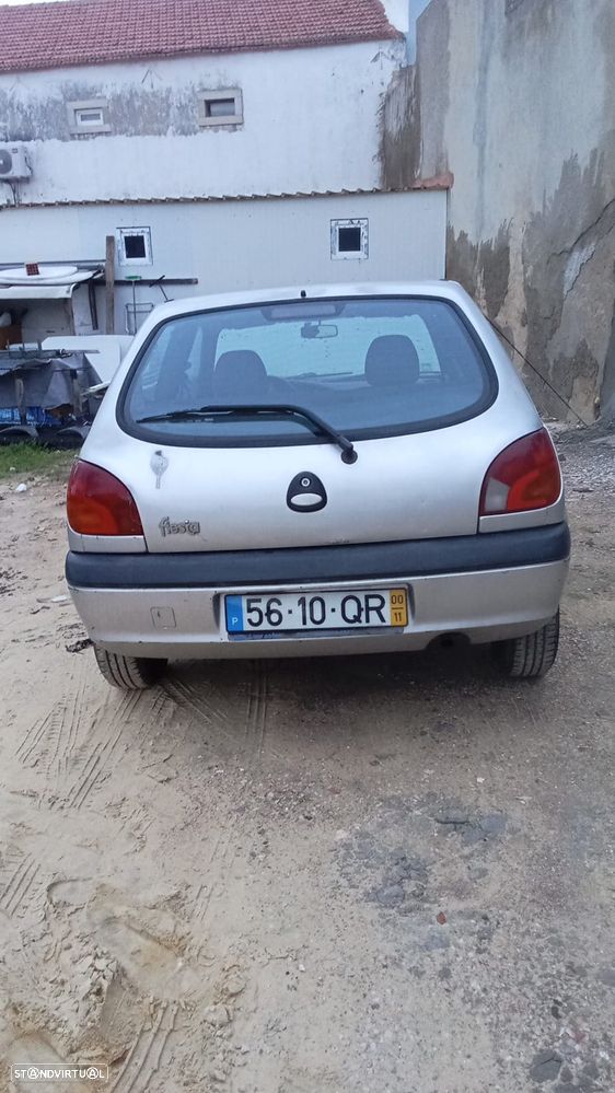 Ford Fiesta 1.25 Studio - 2