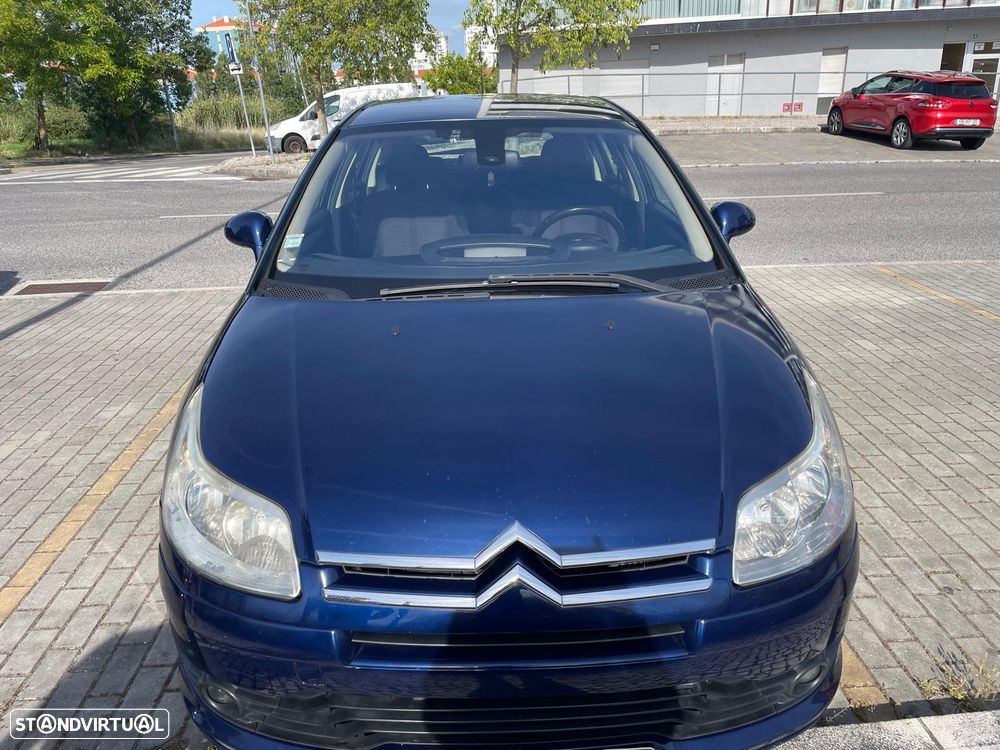Citroën C4 1.6 HDi 110 VTR Pack - 1