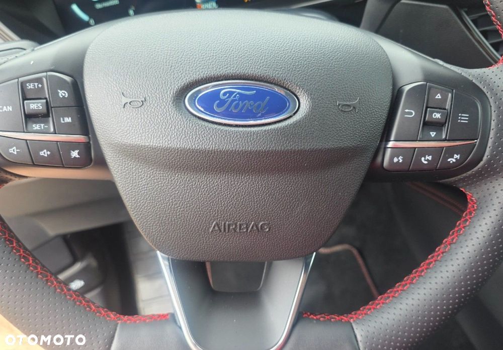 Ford Focus - 24