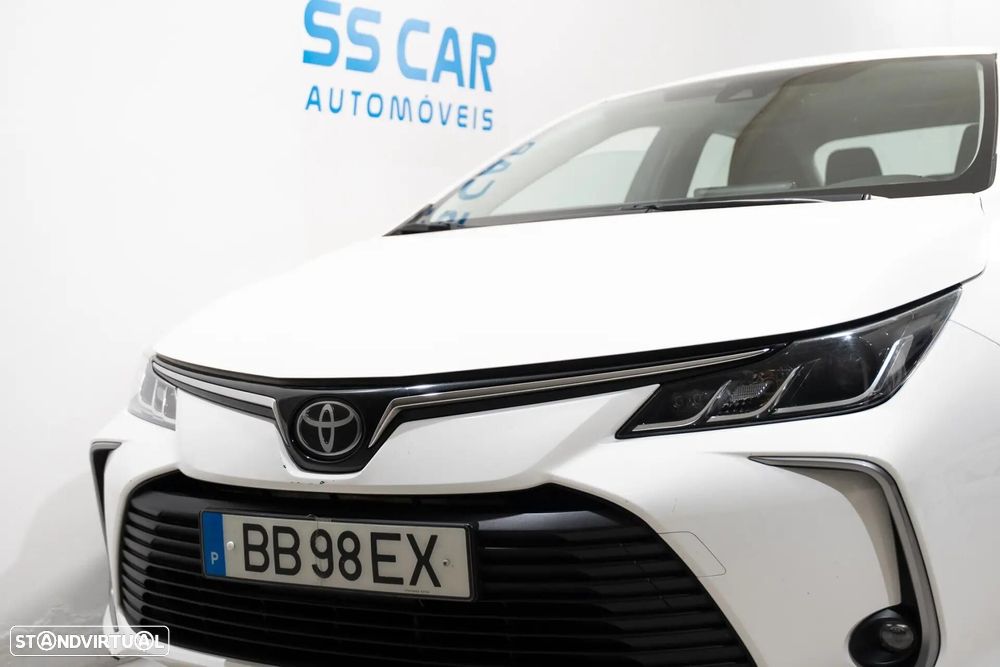Toyota Corolla - 4