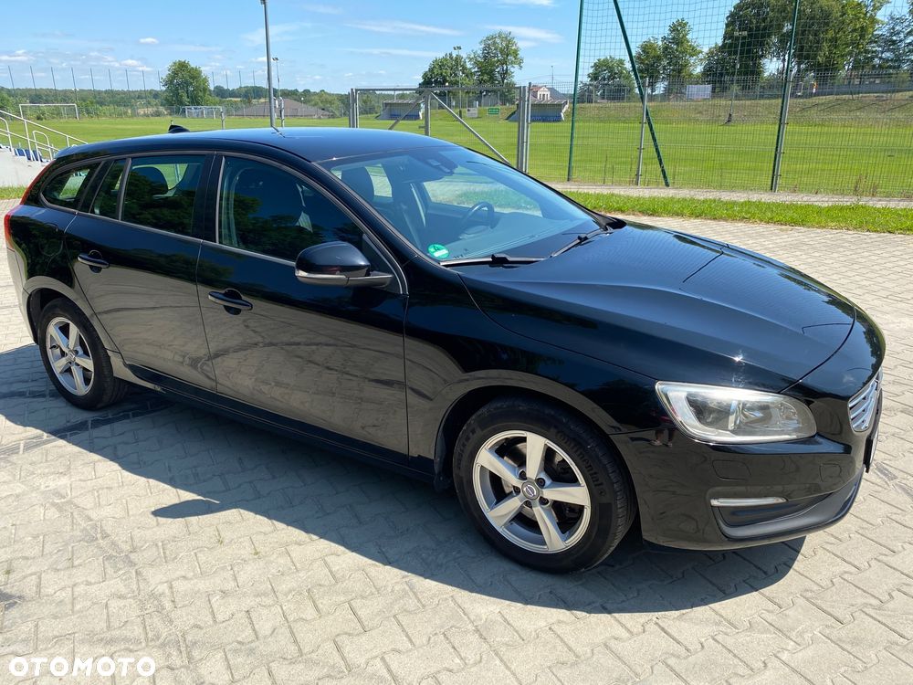 Volvo V60 D2 Edition - 13