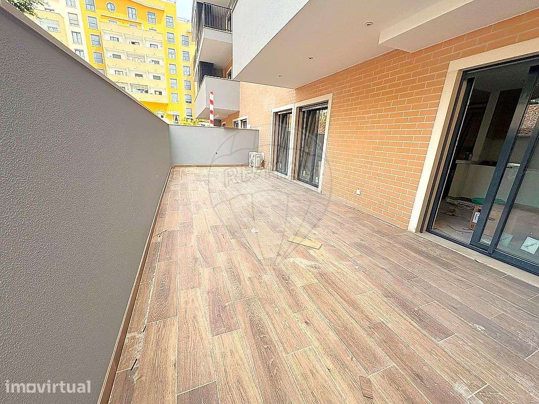 Apartamento T0 para venda - Grande imagem: 2/6