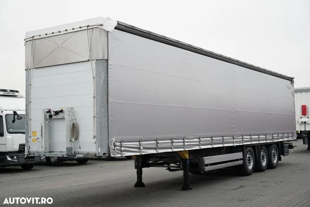 Schmitz Cargobull CORTINĂ / STANDARD / CAMION DIN OȚEL - 9 M / ACOPERIȘ CULISANT / AXĂ CULISANTĂ / - 1