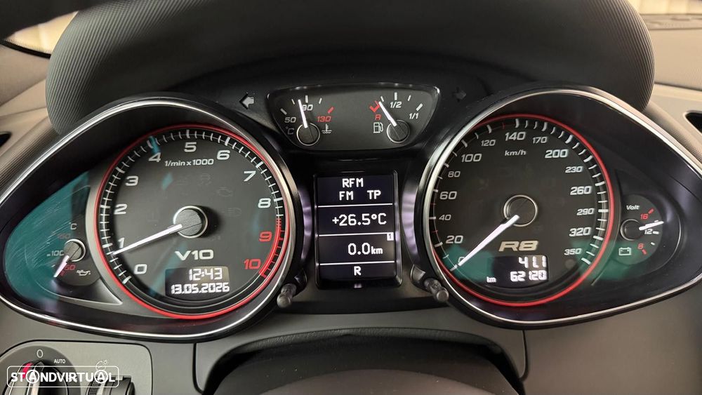 Audi R8 Coupé 5.2 FSI V10 Plus S tronic - 24