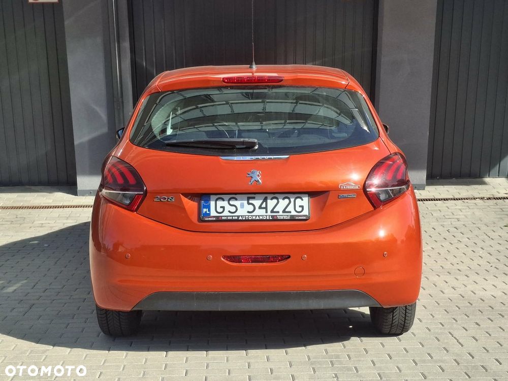 Peugeot 208 - 3