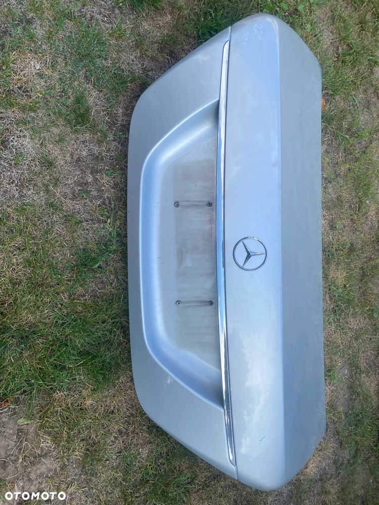 MERCEDES 221 lift tylna klapa kpl. 775 - 1
