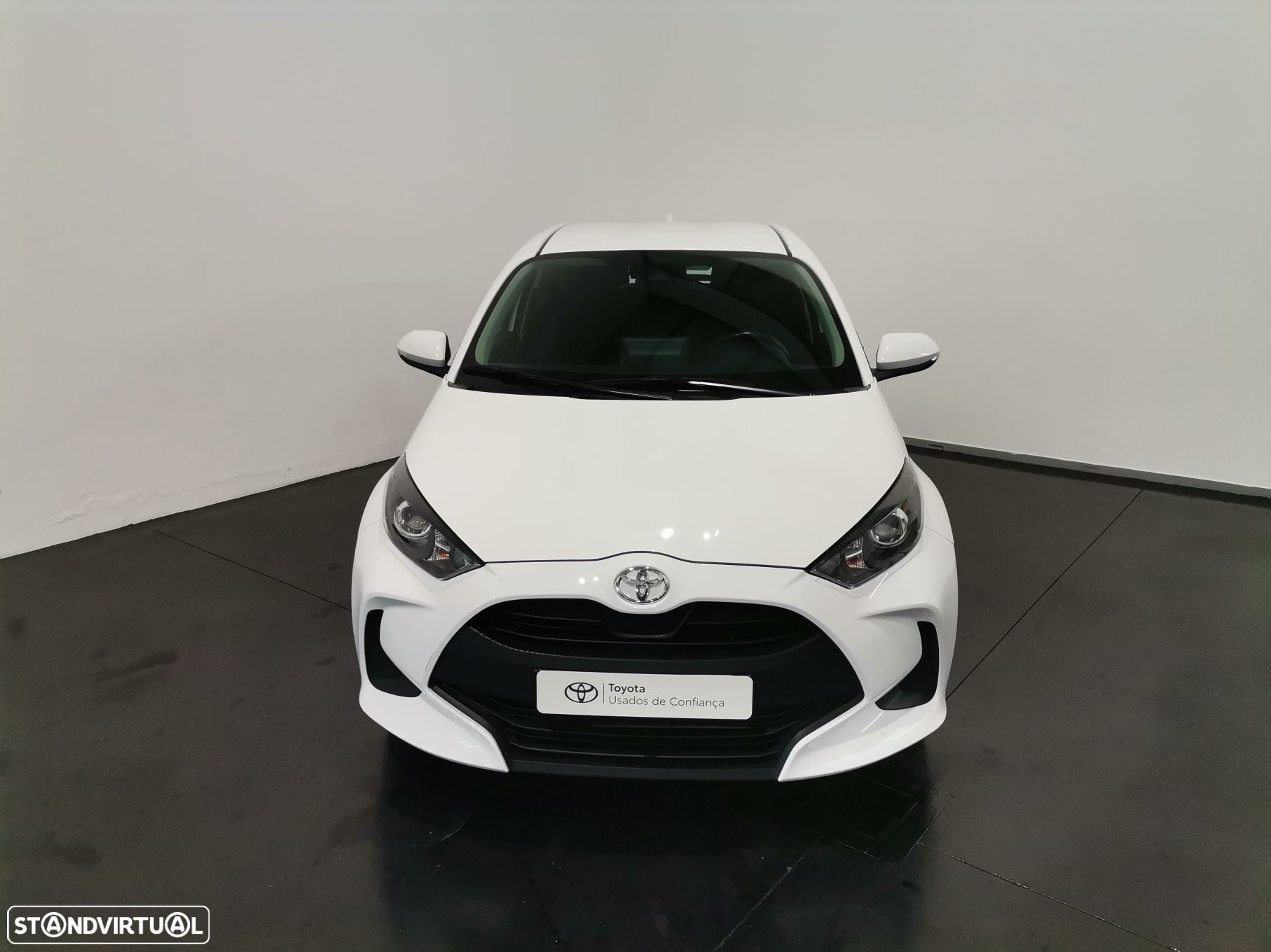 Toyota Yaris 1.0 VVT-i Comfort Plus - 4