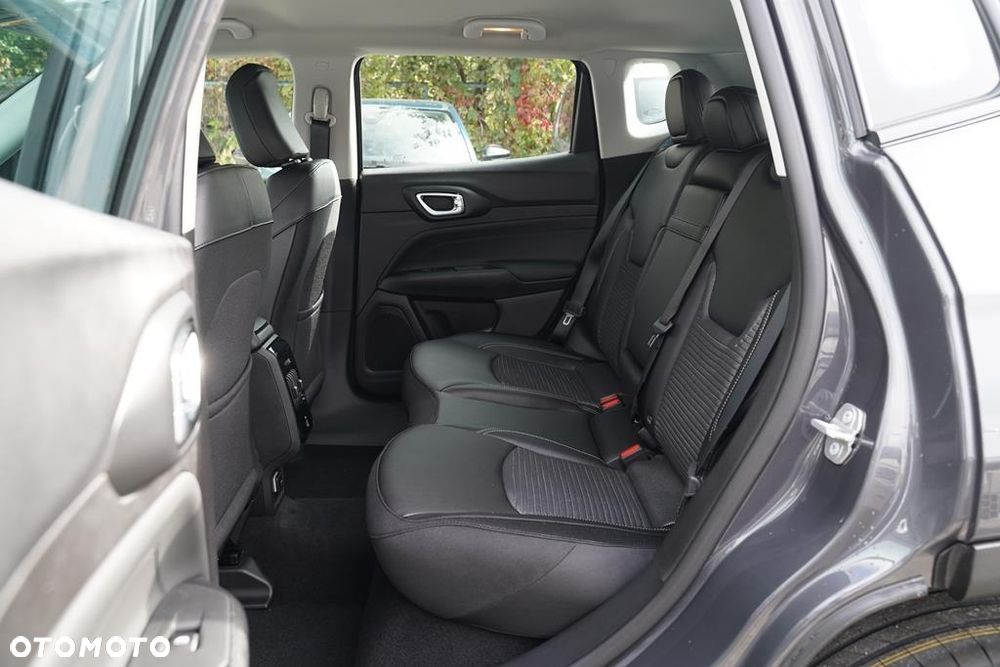 Jeep Compass 1.5 T4 mHEV Altitude FWD S&S DCT - 9
