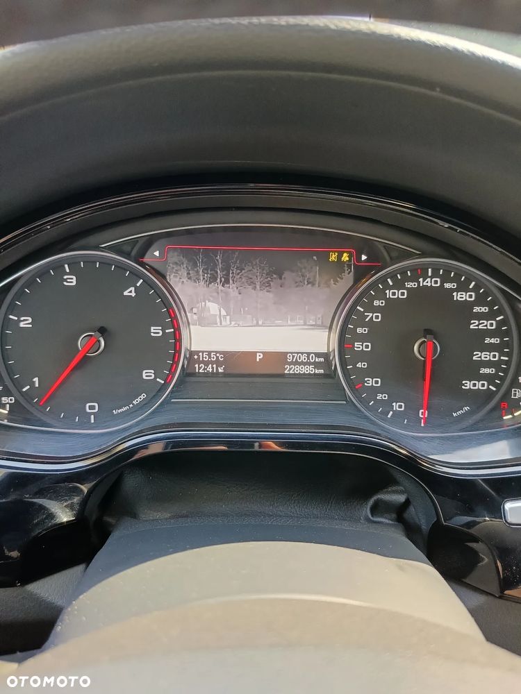 Audi A8 4.2 TDI L Quattro - 15
