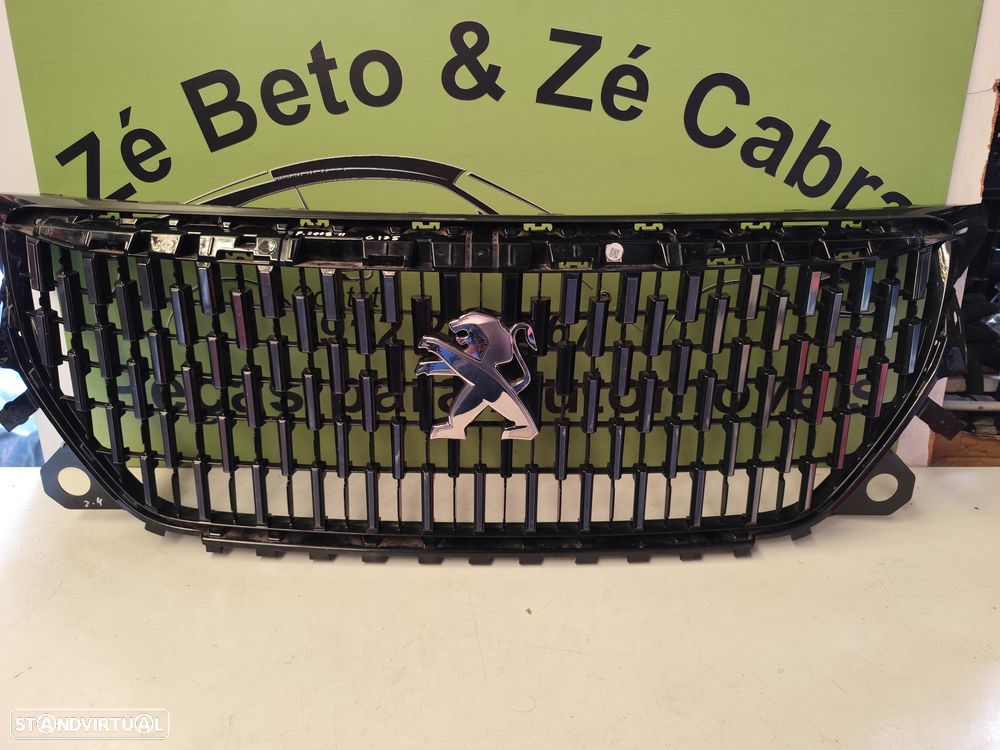 PEUGEOT 2008 II GRELHA FRENTE PARA CHOQUES - G125 - 1