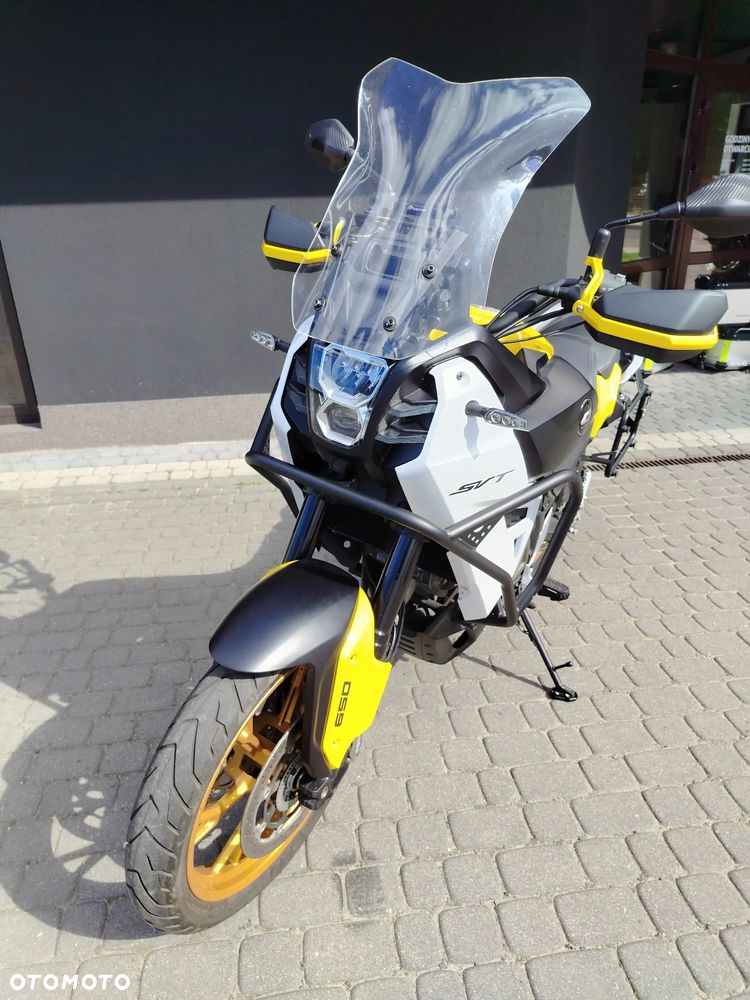 QJMOTOR SVT 650 - 10