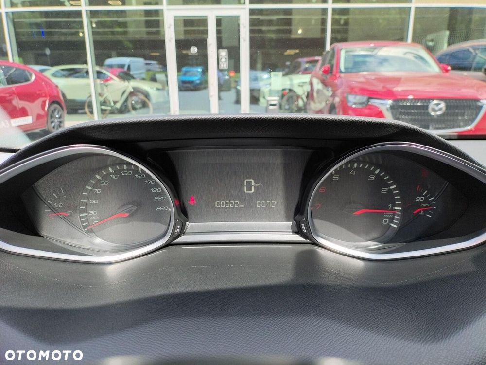 Peugeot 308 - 16