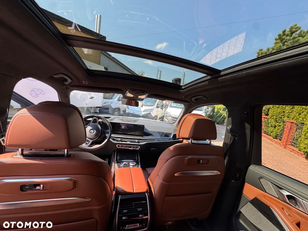 BMW X7 xDrive40i mHEV Individual Edition sport - 9