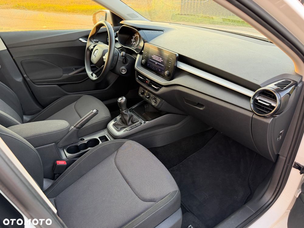 Skoda Fabia 1.0 MPI Style - 5