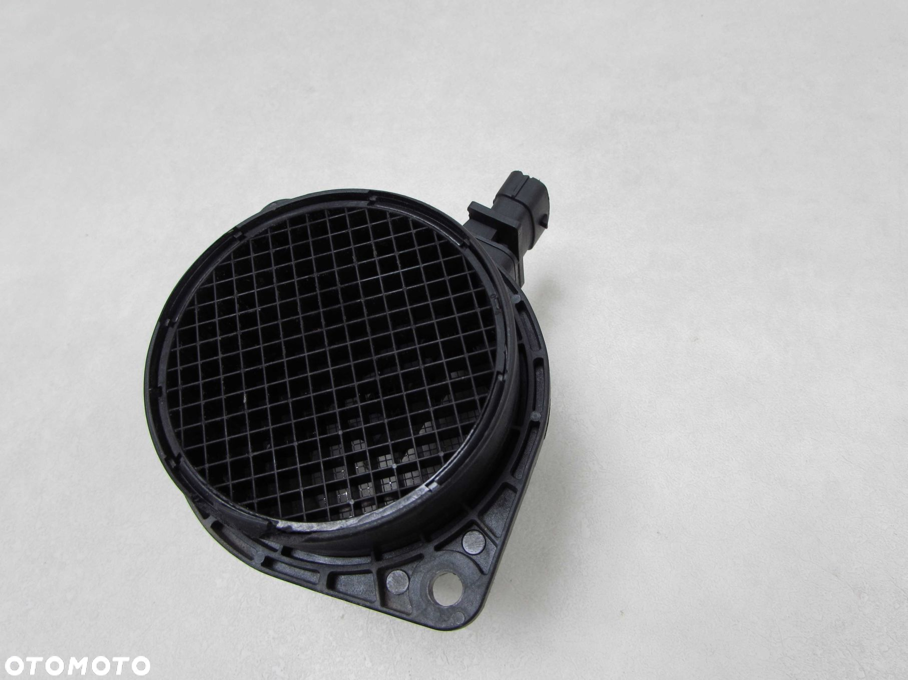 VOLVO S80 II V70 III XC 06-13 2.4 D5 PRZEPLYWOMIERZ 0281002730 30677999 - 3