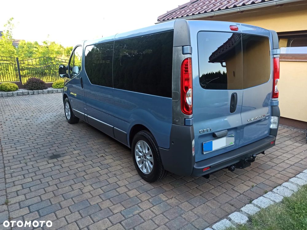 Opel Vivaro L2H1 2.9t - 3