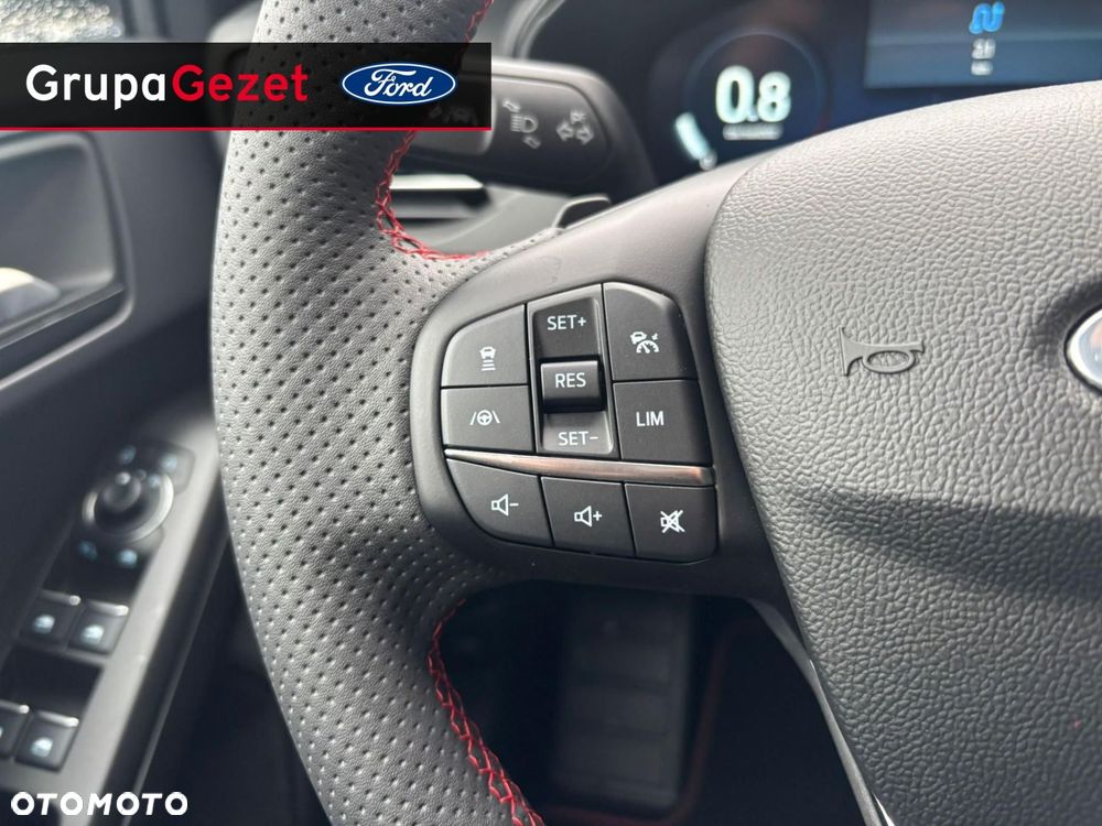 Ford Focus - 11