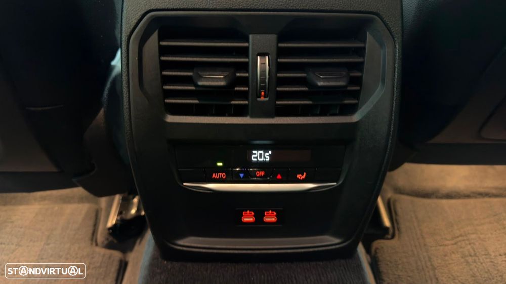 BMW 330 e Pack Desportivo M Pro Auto - 45