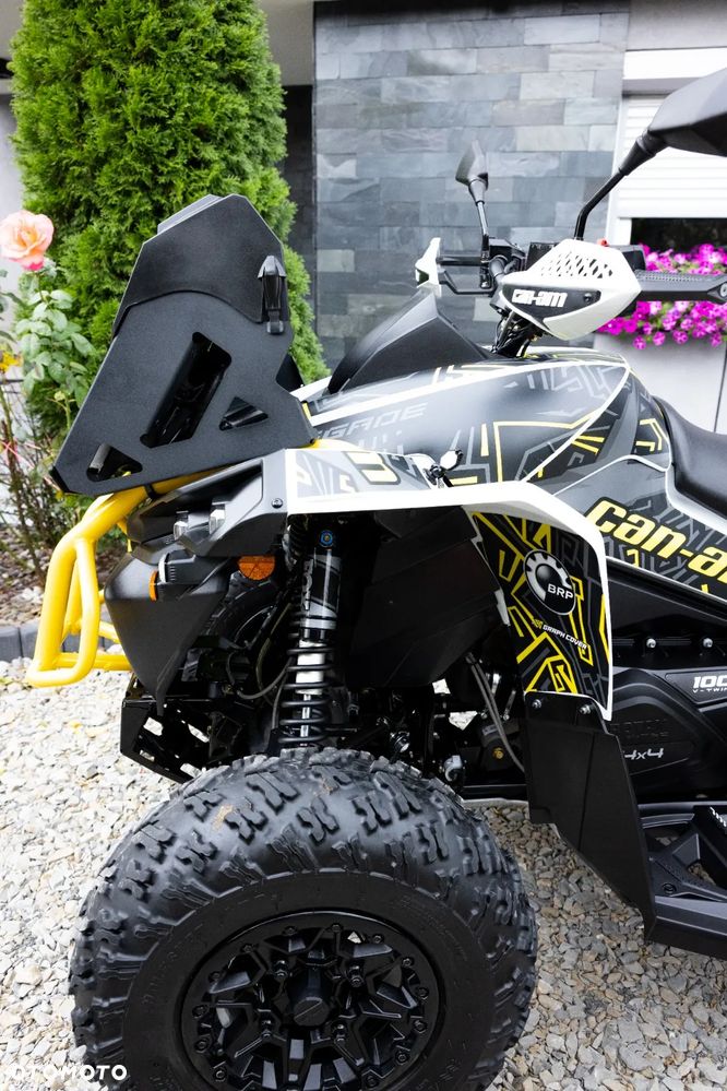 Can-Am Renegade - 3