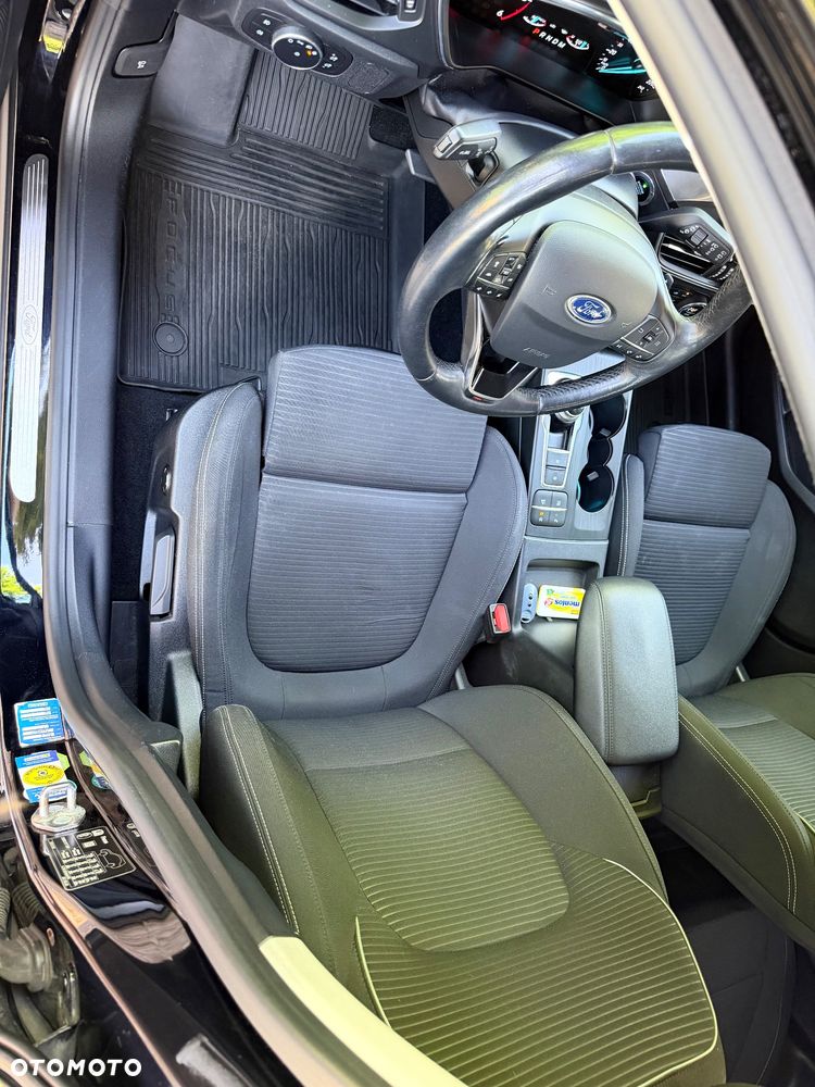 Ford Focus - 11