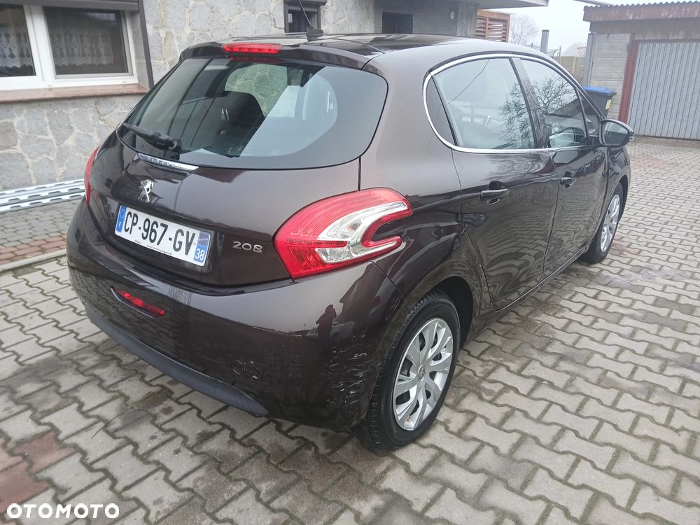 Peugeot 208 82 VTI Allure - 3