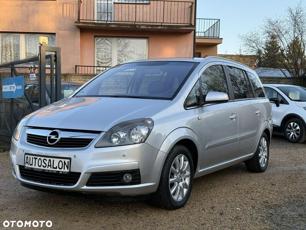 Opel Zafira - 4