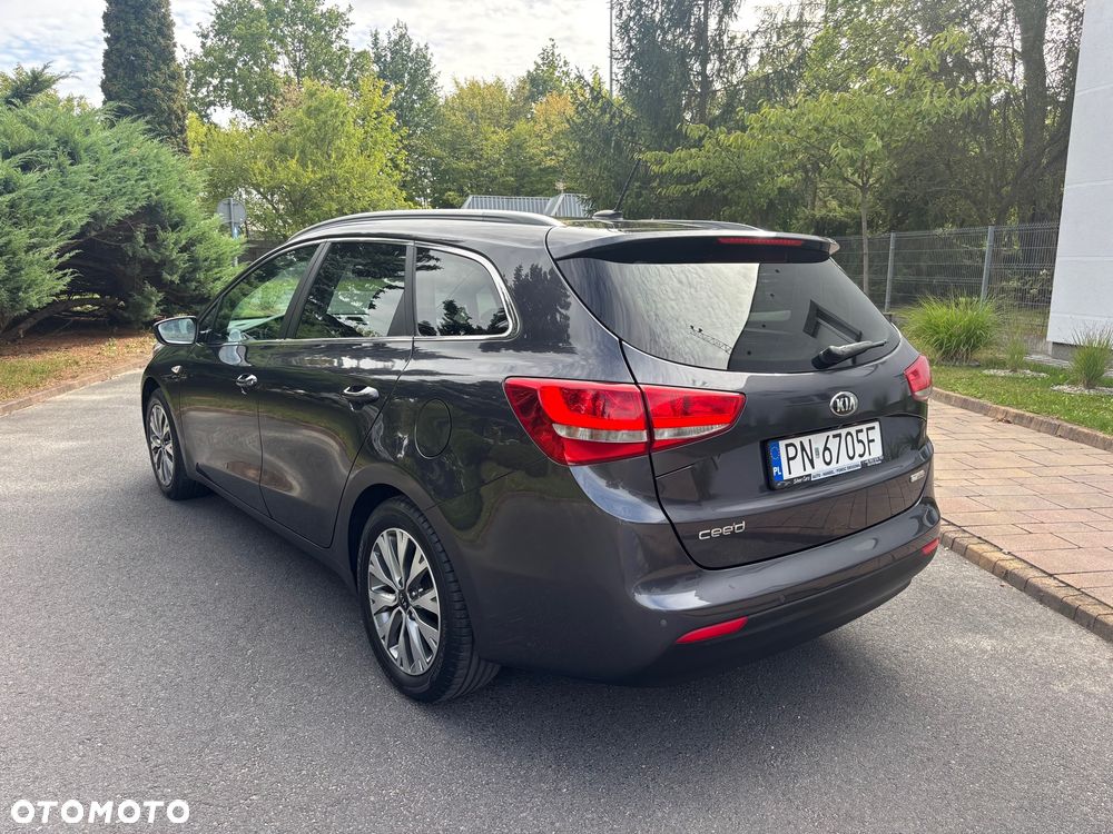Kia Ceed 1.6 CRDi L Business Line - 25