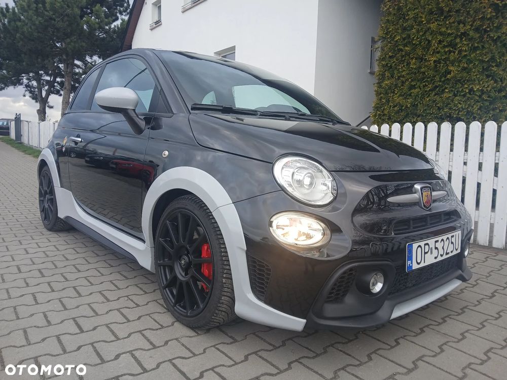 Abarth 695 - 12