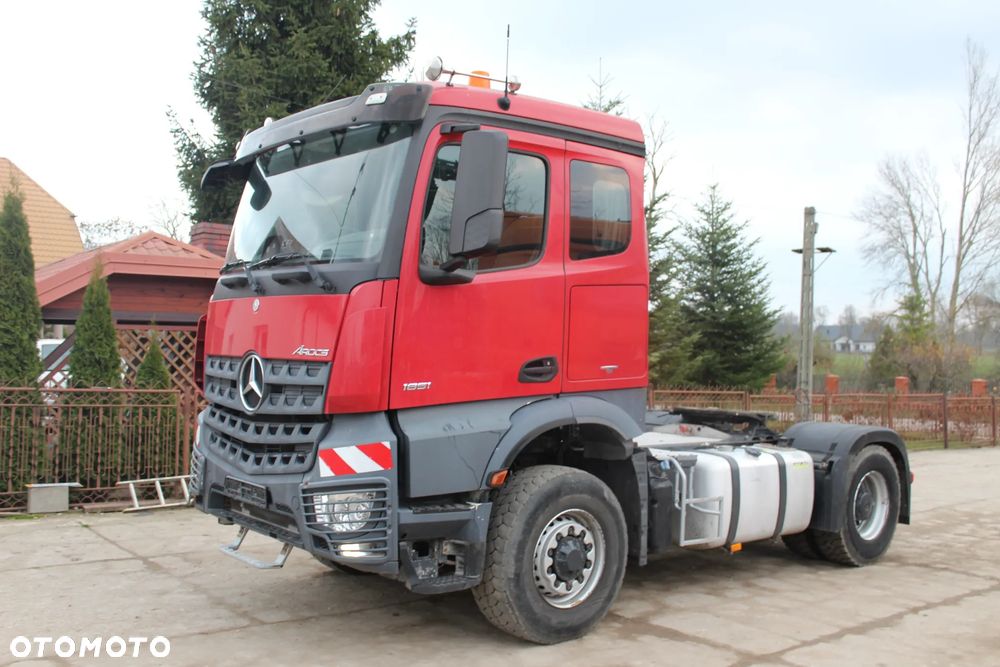 Mercedes-Benz AROCS 1851 z Niemiec 4x4 - 10