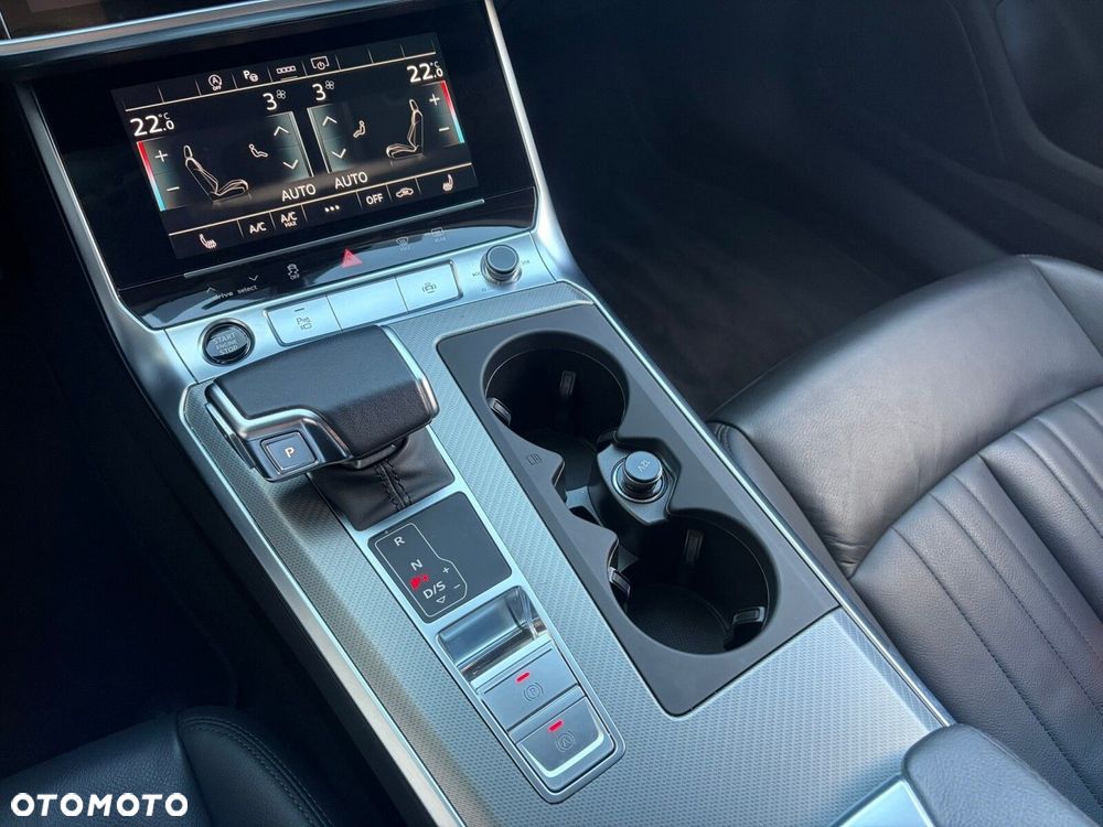 Audi A6 Avant - 27