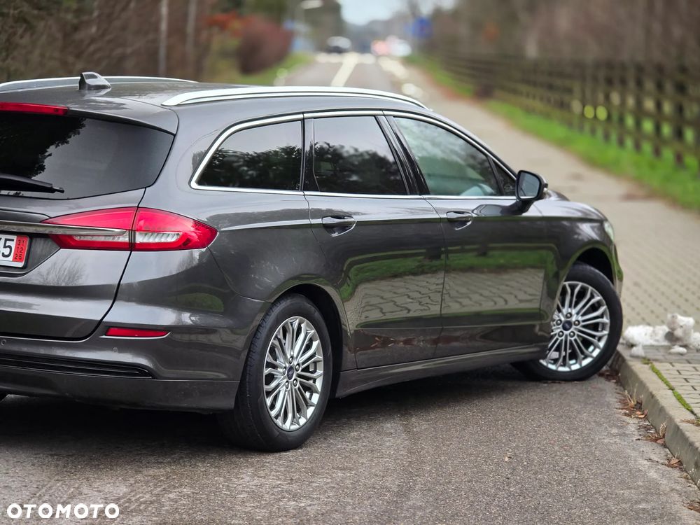 Ford Mondeo 2.0 EcoBlue Titanium - 39