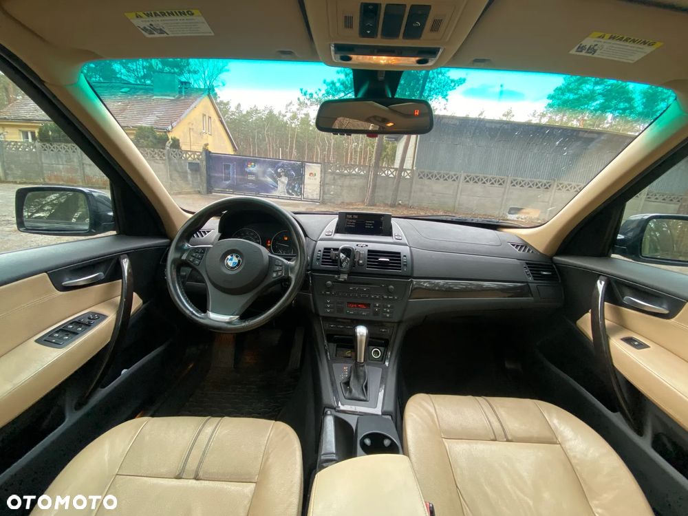 BMW X3 3.0si - 31