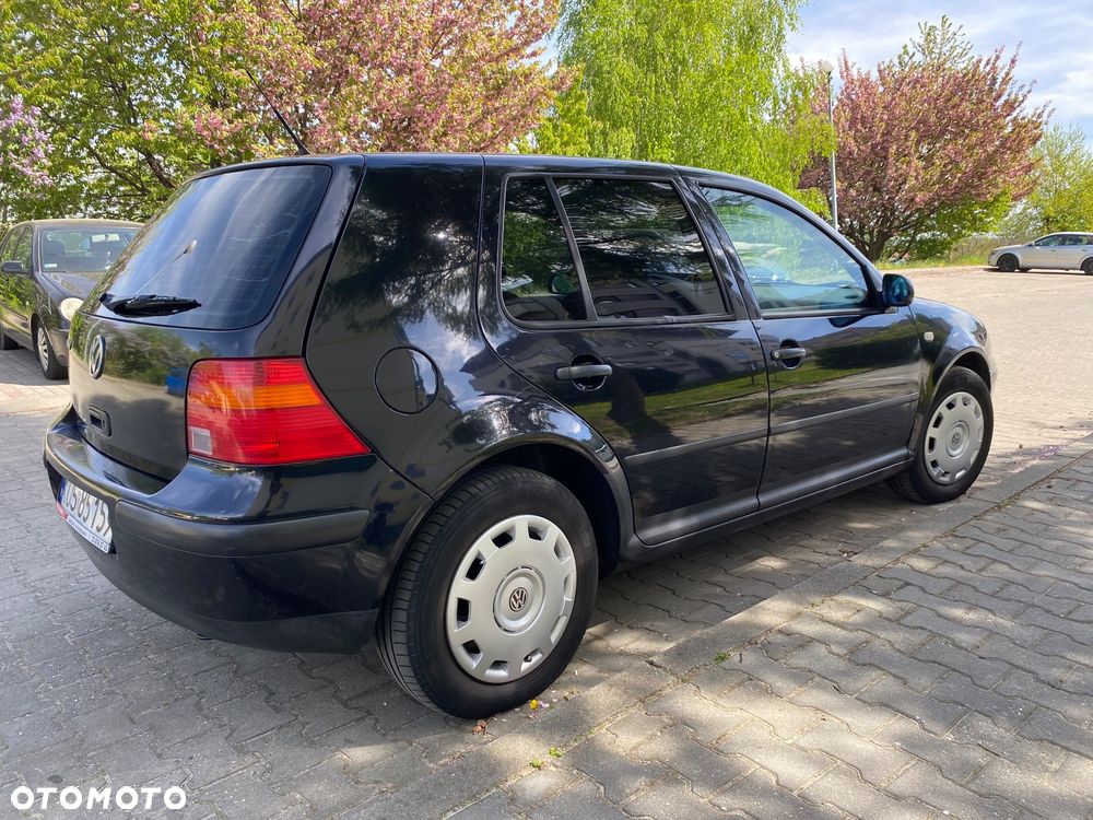 Volkswagen Golf 1.4 Comfortline - 4
