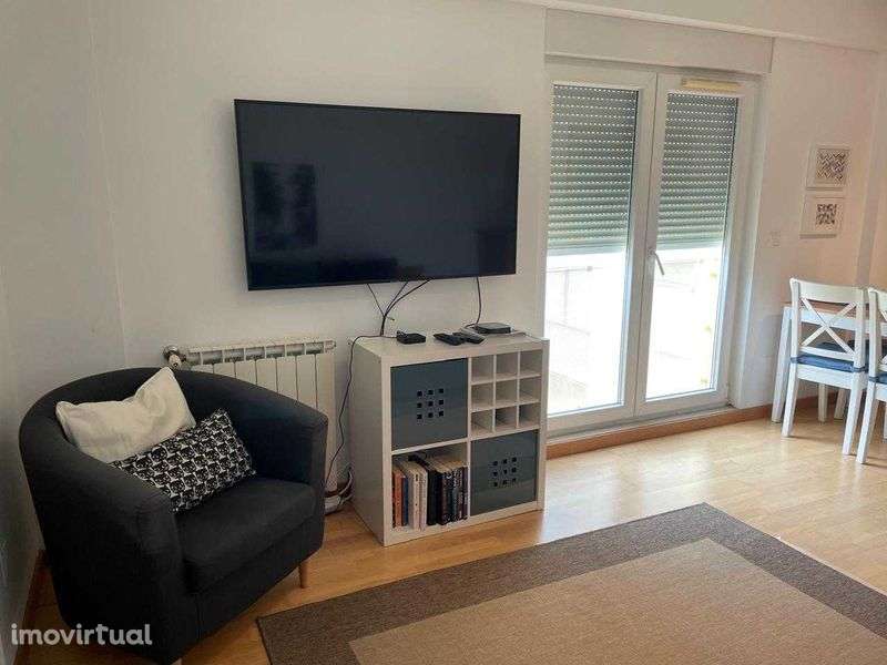 T1 - Cacilhas - Centro Almada - Grande imagem: 2/12