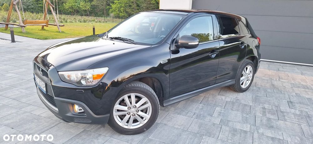 Mitsubishi ASX - 3